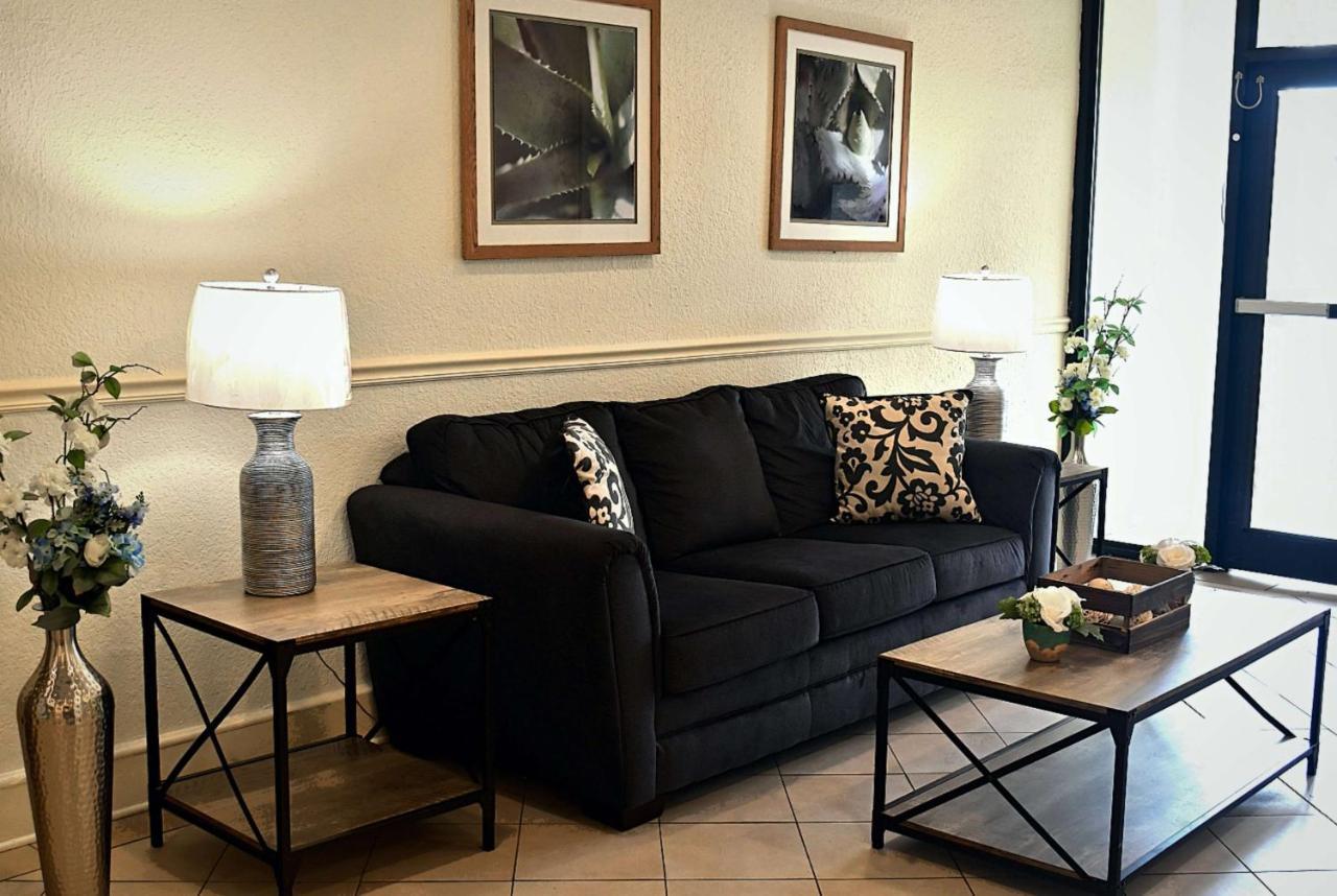 La Quinta By Wyndham Nashville Airport/Opryland Εξωτερικό φωτογραφία
